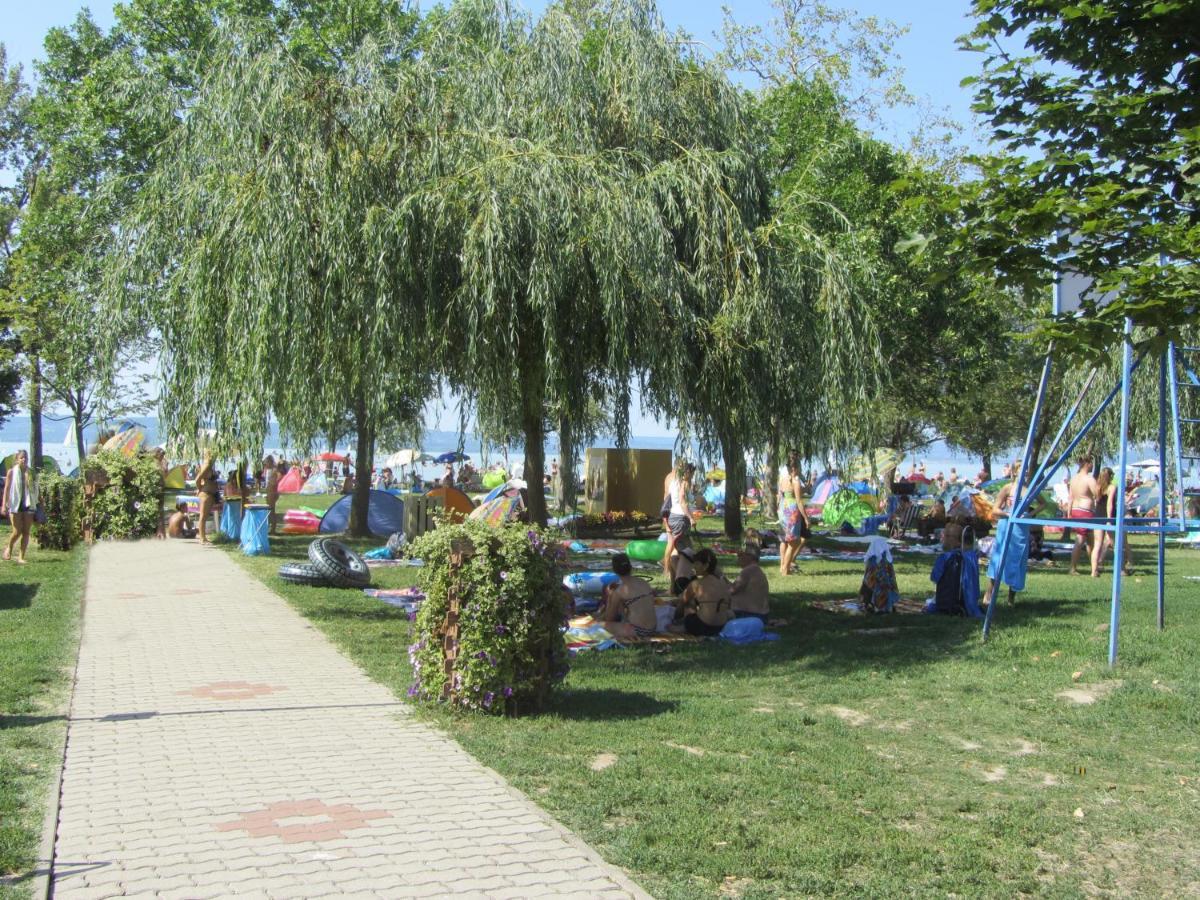 فيلا Ferienhaus Plattensee/Balaton Szolad المظهر الخارجي الصورة